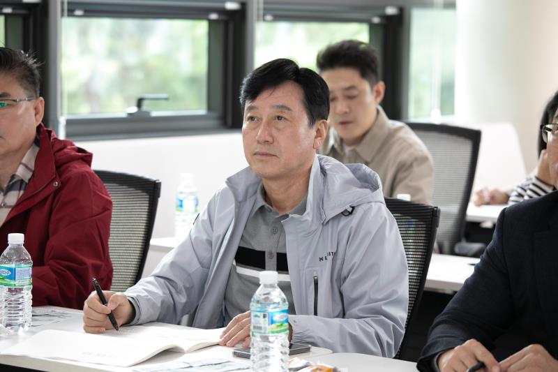 경기도의회 예산결산특별위원회 사전설명회 사진 6