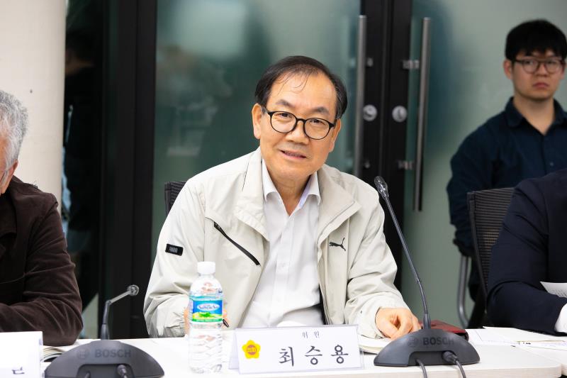 경기도의회 예산결산특별위원회 사전설명회 사진 7