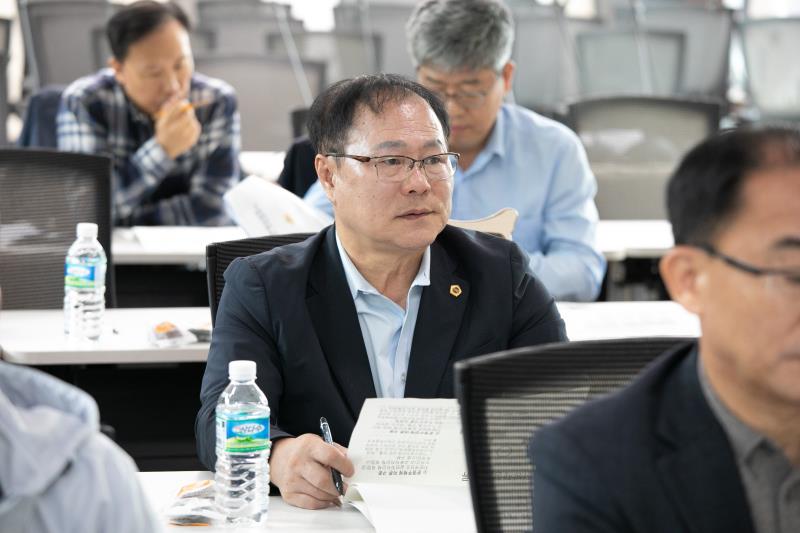 경기도의회 예산결산특별위원회 사전설명회 사진 10