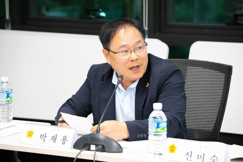 경기도의회 예산결산특별위원회 사전설명회_3