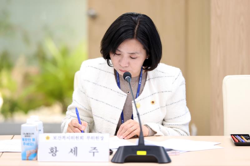 의장단,교섭단체대표,상임위원장단 정담회_9