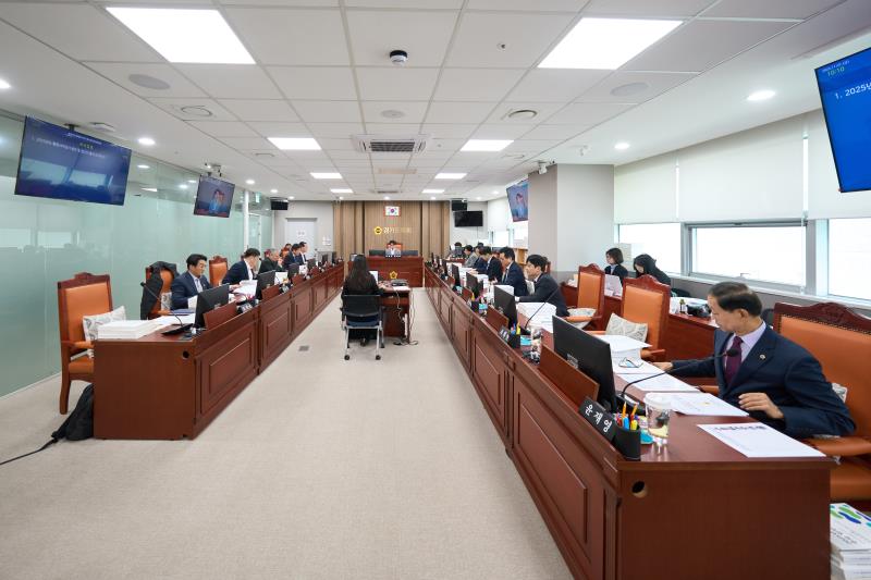 제387회 정례회 제1차 문화체육관광위원회 행정사무감사