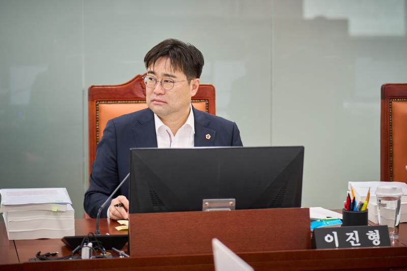제387회 정례회 제1차 문화체육관광위원회 행정사무감사_8