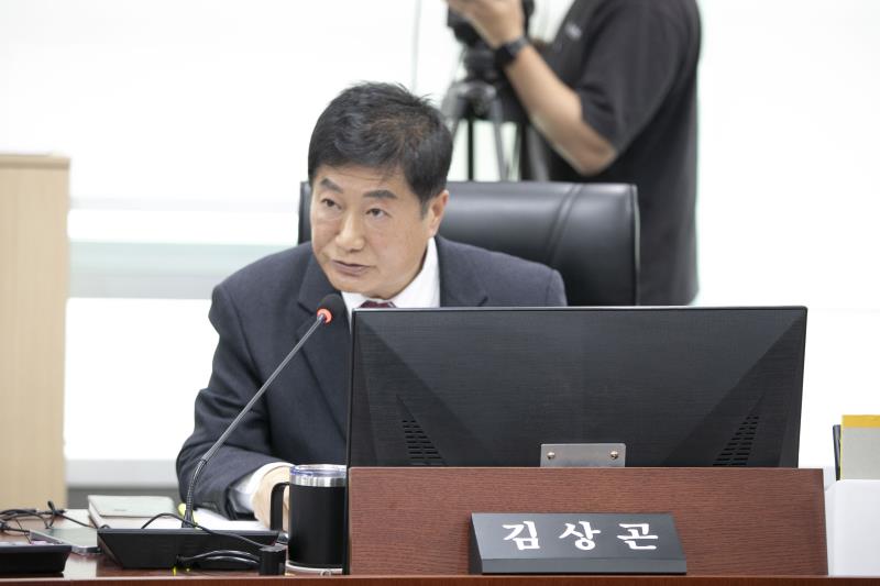 제387회 정례회 제1차 미래과학협력위원회 행정사무감사_3