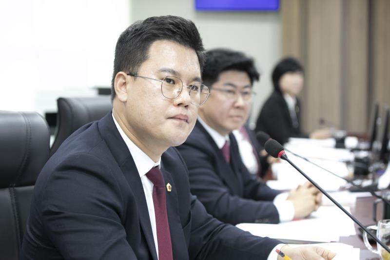 제387회 정례회 제1차 미래과학협력위원회 행정사무감사_3