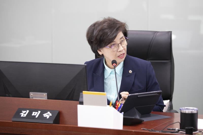 제387회 정례회 제1차 미래과학협력위원회 행정사무감사_3