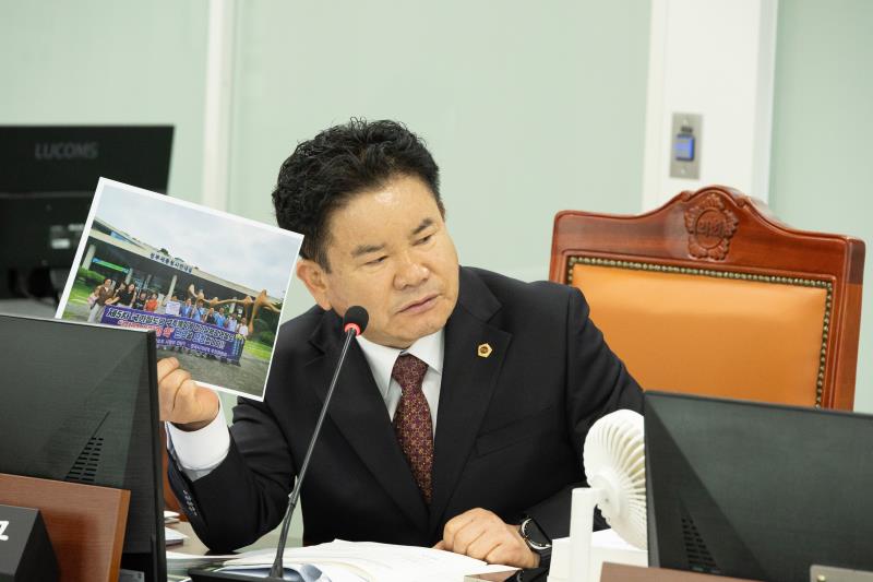 제387회 정례회 제1차 건설교통위원회 행정사무감사_6