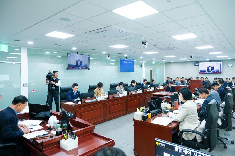 제387회 정례회 제2차 미래과학협력위원회 행정사무감사_7