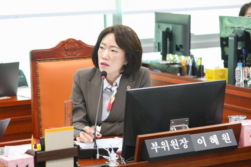 제387회 정례회 제1차 기획재정위원회 행정사무감사_8