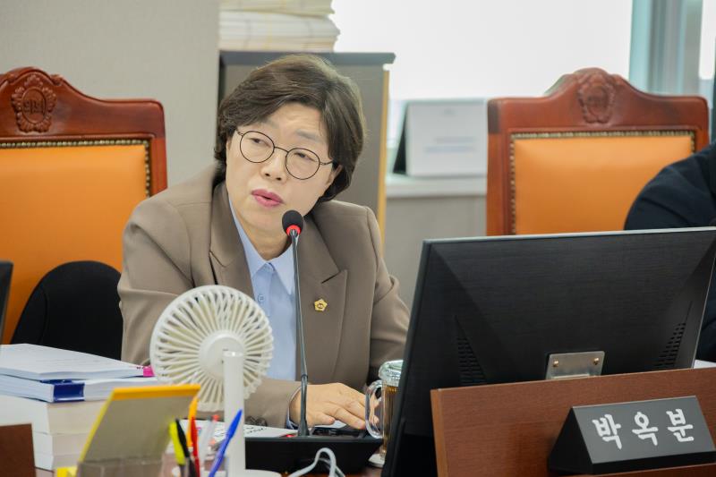 제387회 정례회 제1차 건설교통위원회 행정사무감사_4