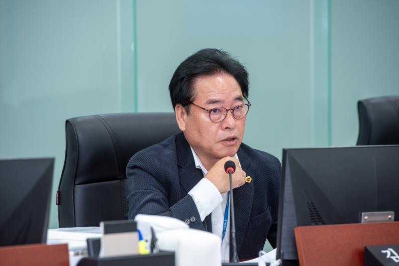 제387회 정례회 제2차 보건복지위원회 행정사무감사_2