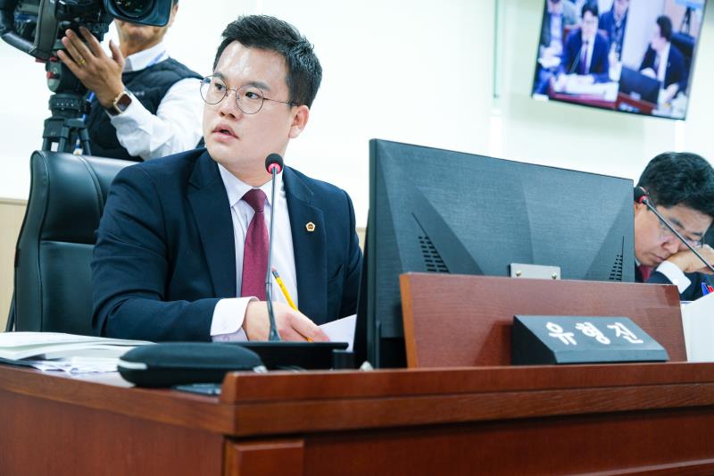 제387회 정례회 제2차 미래과학협력위원회 행정사무감사_3