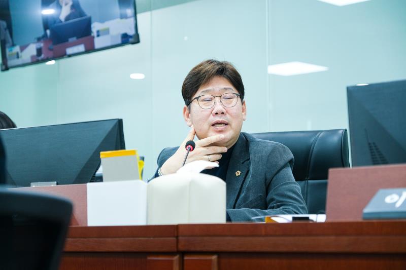 제387회 정례회 제2차 미래과학협력위원회 행정사무감사_4