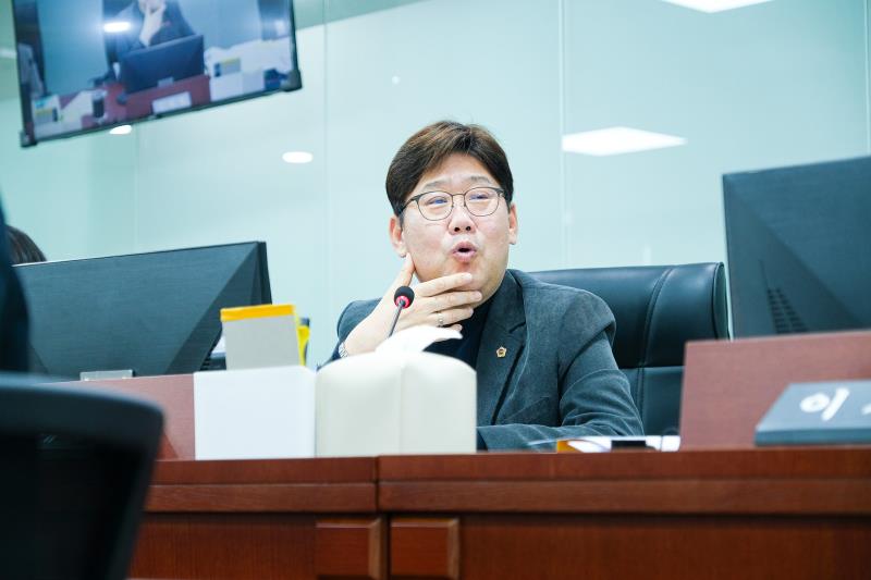 제387회 정례회 제2차 미래과학협력위원회 행정사무감사_5