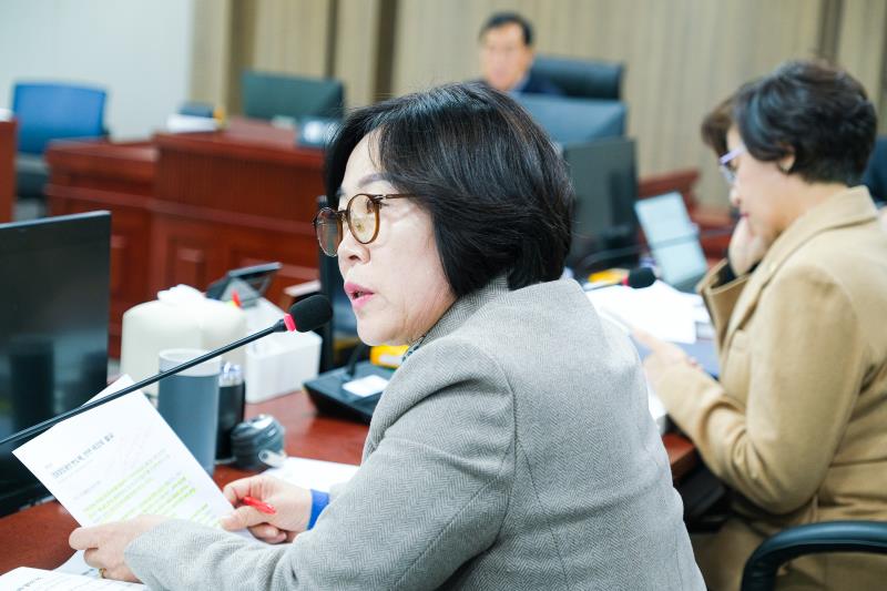 제387회 정례회 제2차 미래과학협력위원회 행정사무감사_4