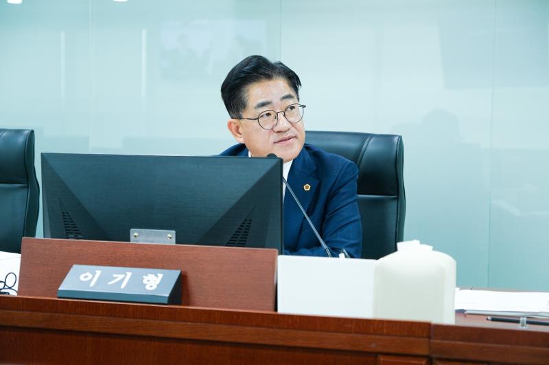 제387회 정례회 제2차 미래과학협력위원회 행정사무감사_3