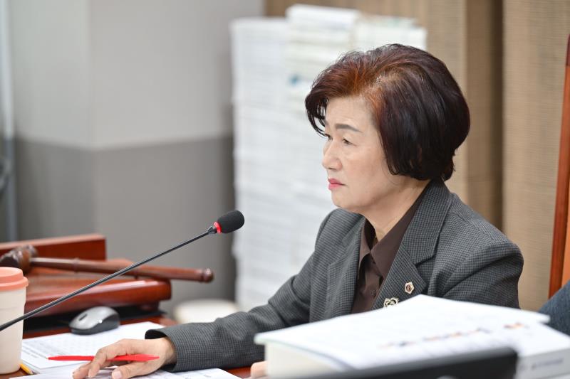 제387회 정례회 제2차 여성가족평생교육위원회 행정사무감사_8