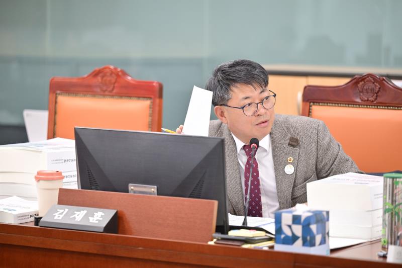 제387회 정례회 제2차 여성가족평생교육위원회 행정사무감사_6