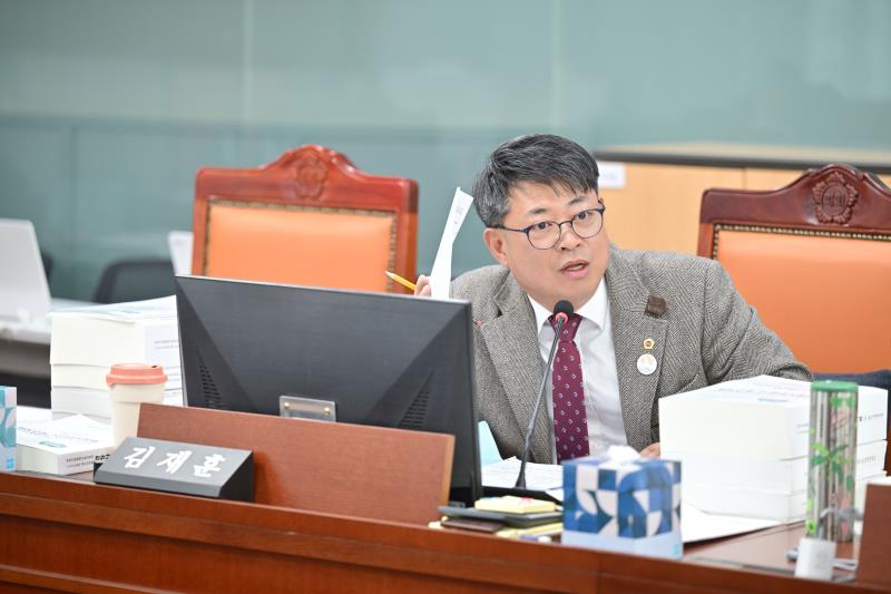 제387회 정례회 제2차 여성가족평생교육위원회 행정사무감사_9