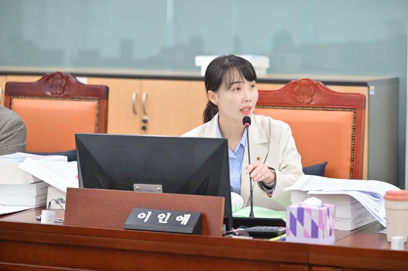 제387회 정례회 제2차 여성가족평생교육위원회 행정사무감사_4