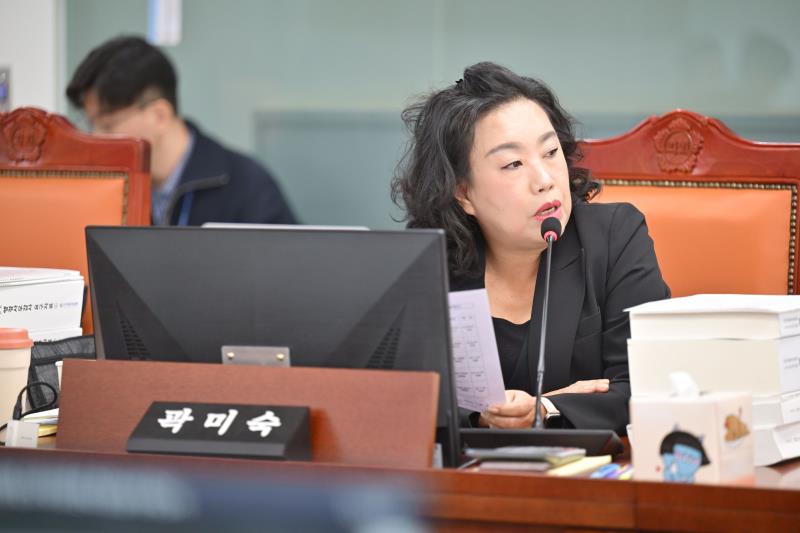 제387회 정례회 제2차 여성가족평생교육위원회 행정사무감사_6