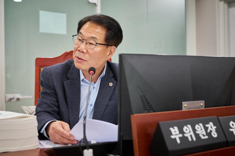 제387회 정례회 제2차 문화체육관광위원회 행정사무감사_3