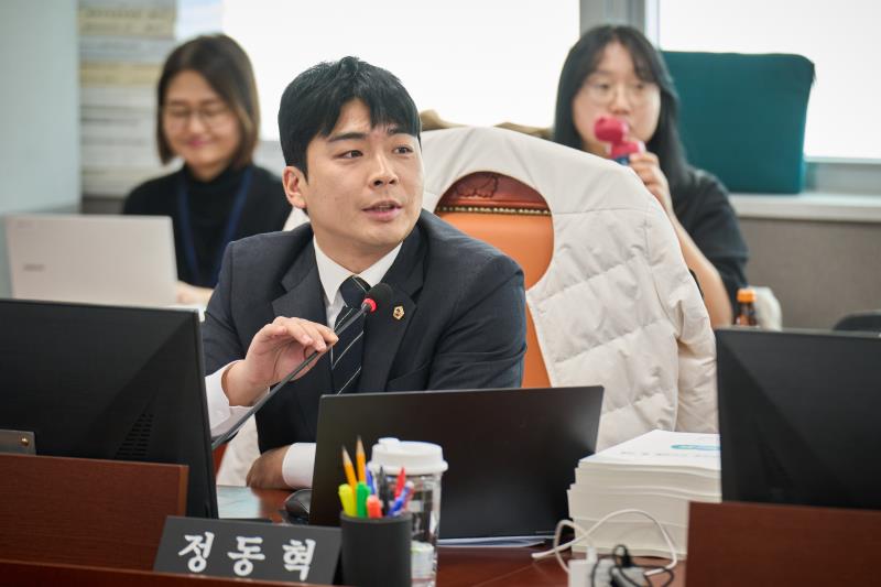 제387회 정례회 제2차 문화체육관광위원회 행정사무감사_2