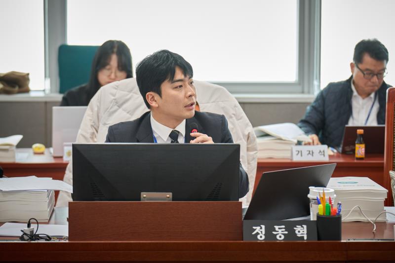 제387회 정례회 제2차 문화체육관광위원회 행정사무감사_3