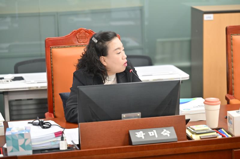 제387회 정례회 제4차 여성가족평생교육위원회_10