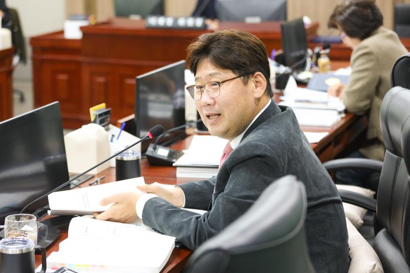 제387회 정례회 제4차 미래과학협력위원회 행정사무감사_4