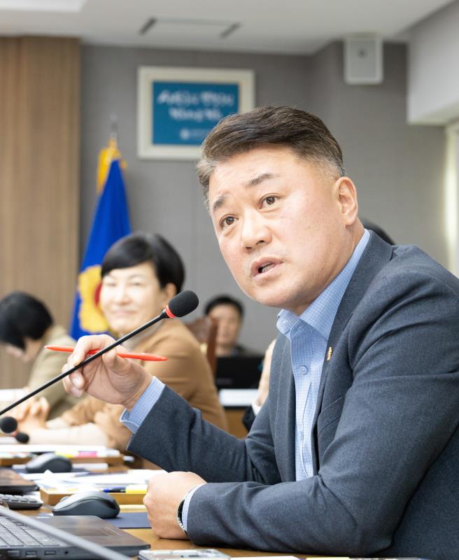 제387회 정례회 제3차 기획재정위원회 행정사무감사_4