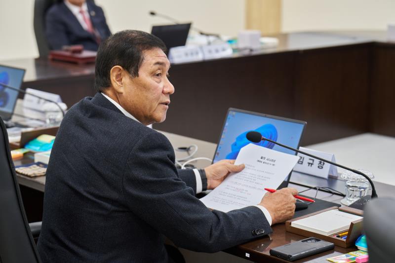 제387회 정례회 제4차 안전행정위원회 행정사무감사_5