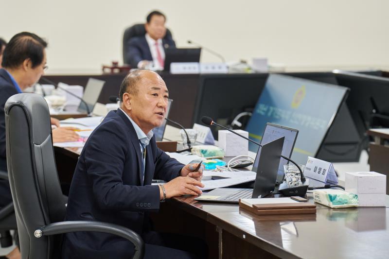 제387회 정례회 제4차 안전행정위원회 행정사무감사_5