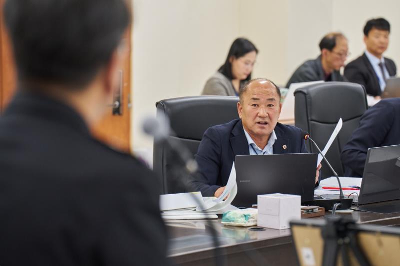 제387회 정례회 제4차 안전행정위원회 행정사무감사_10