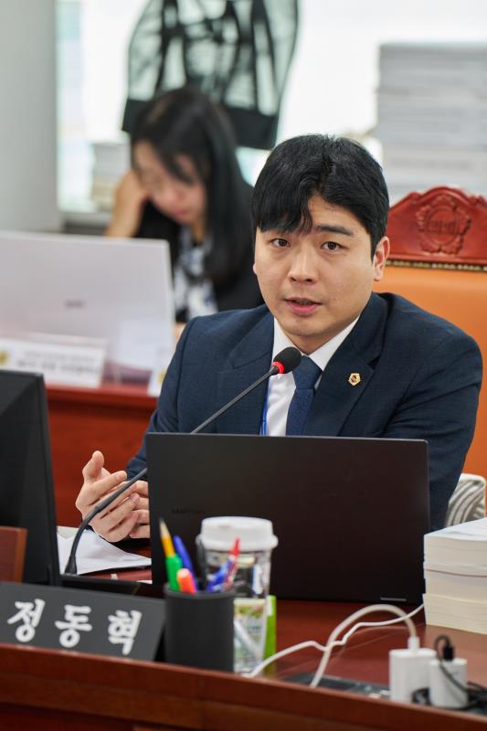 제387회 정례회 제4차 문화체육관광위원회 행정사무감사_3