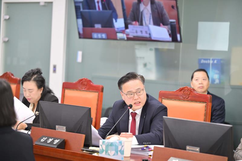 제387회 정례회 제6차 여성가족평생교육위원회 행정사무감사_8