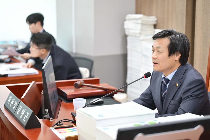 제387회 정례회 제6차 여성가족평생교육위원회 행정사무감사_8