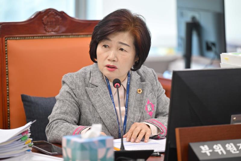 제387회 정례회 제6차 여성가족평생교육위원회 행정사무감사_3