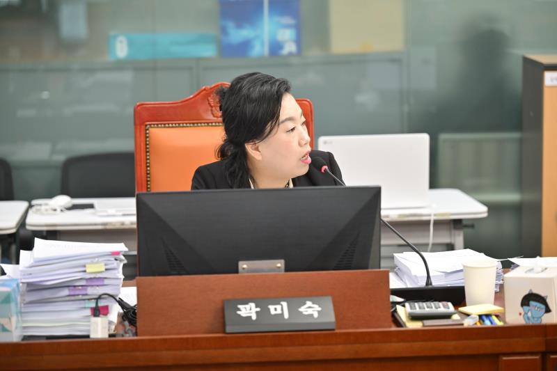 제387회 정례회 제6차 여성가족평생교육위원회 행정사무감사_6