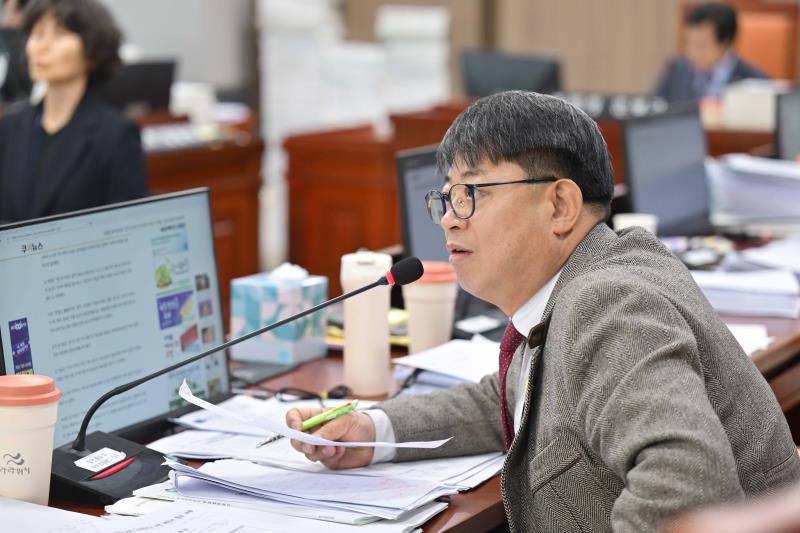 제387회 정례회 제6차 여성가족평생교육위원회 행정사무감사_7