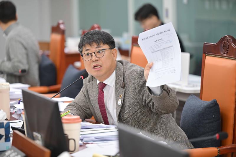 제387회 정례회 제6차 여성가족평생교육위원회 행정사무감사_9