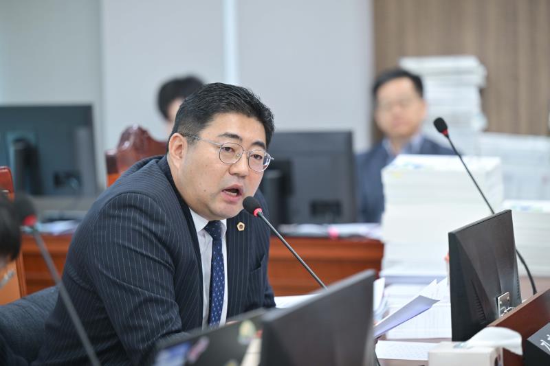 제387회 정례회 제6차 여성가족평생교육위원회 행정사무감사_7