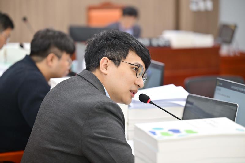 제387회 정례회 제6차 여성가족평생교육위원회 행정사무감사_8