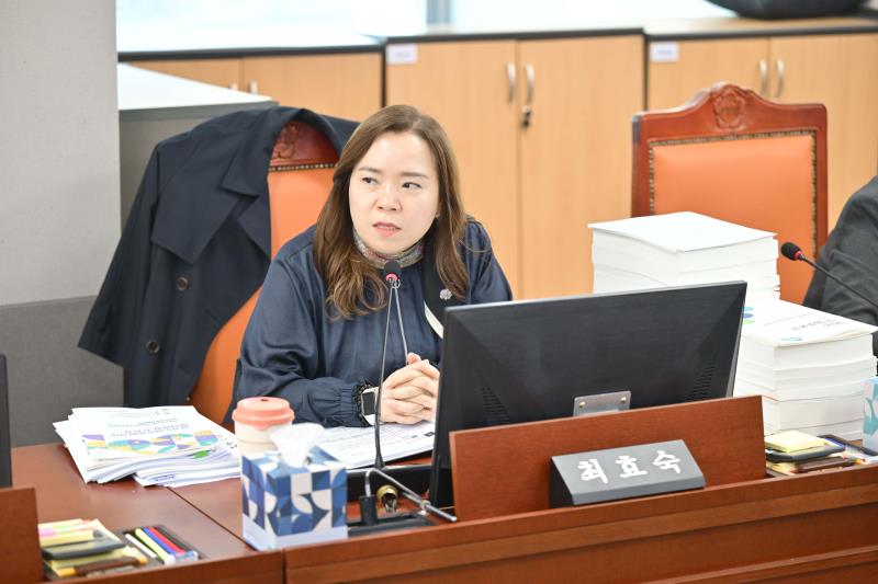 제387회 정례회 제6차 여성가족평생교육위원회 행정사무감사_6