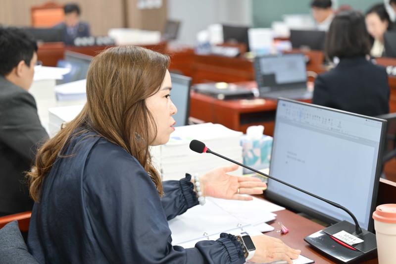 제387회 정례회 제6차 여성가족평생교육위원회 행정사무감사_7