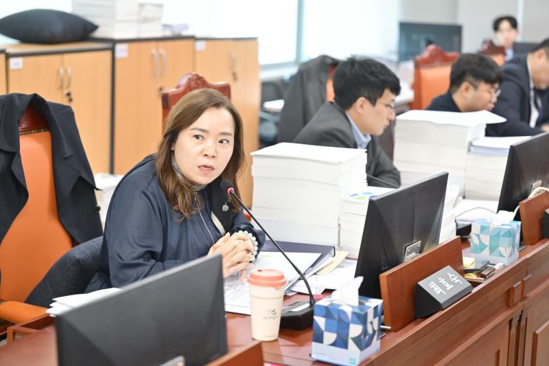 제387회 정례회 제6차 여성가족평생교육위원회 행정사무감사_8