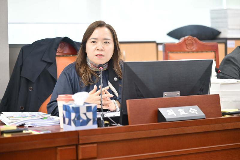 제387회 정례회 제6차 여성가족평생교육위원회 행정사무감사_10