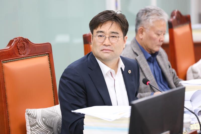 제387회 정례회 제5차 문화체육관광위원회 행정사무감사_2