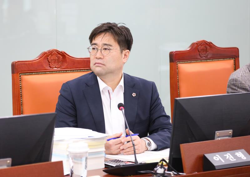 제387회 정례회 제5차 문화체육관광위원회 행정사무감사_3