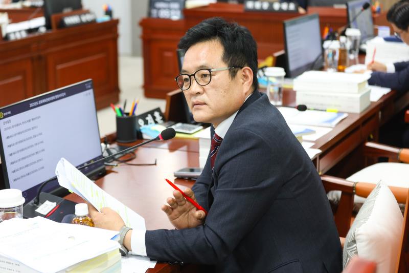 제387회 정례회 제5차 문화체육관광위원회 행정사무감사_4